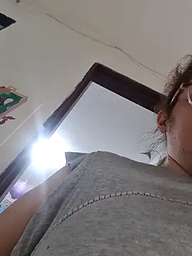 karlythothxh online show from 10-16-25, 04:08