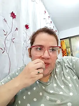 karlythothxh online show from 12-19-25, 05:20