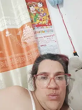Snapshot of karlythoth@xh chatting on 07-16-26, 01:55 karlythothxh online show from 07-16-26, 01:55