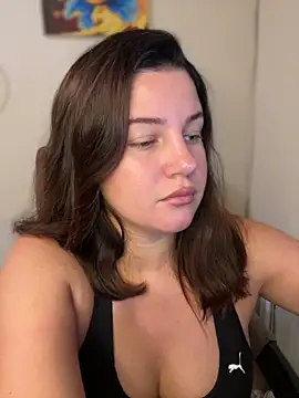 Snapshot of likaxxx chatting on 10-12-25, 06:29 likaxxx online show from 10-12-25, 06:29