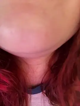 Snapshot of likaxxx chatting on 05-15-26, 05:09 likaxxx online show from 05-15-26, 05:09