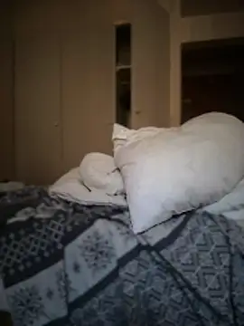 Snapshot of shehandme chatting on 02-26-26, 08:24 shehandme online show from 02-26-26, 08:24