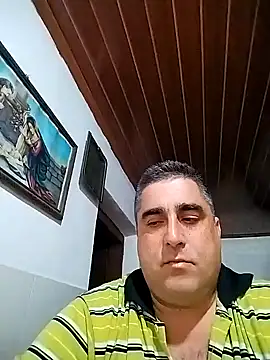 Snapshot of ADRIAN_ADI40 chatting on 01-26-25, 07:10 ADRIAN ADI40 online show from 01-26-25, 07:10