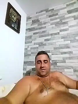 Snapshot of ADRIAN_ADI40 chatting on 09-29-25, 07:40 ADRIAN ADI40 online show from 09-29-25, 07:40