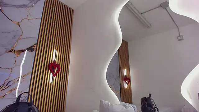 indi catalina online show from 03-14-26, 01:16