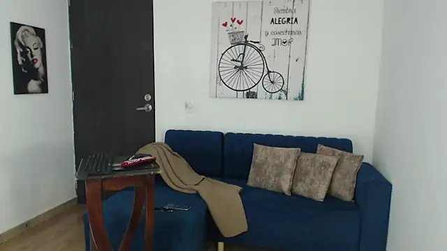 Ferotica mistress online show from 02-22-26, 04:13