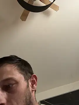 Fitboy1992 online show from 04-17-26, 03:26