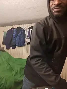 Maculine Stayr online show from 01-09-25, 03:47