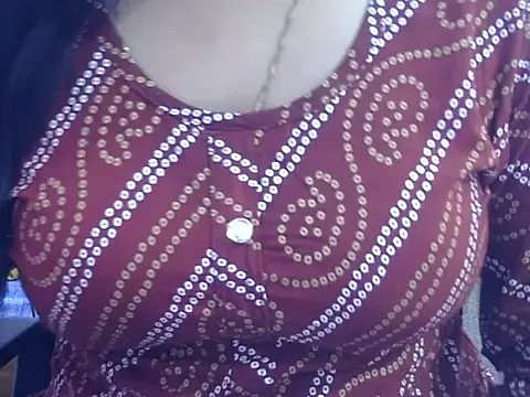 Snapshot of Your_wild_Dia chatting on 03-01-25, 06:03 Your wild Dia online show from 03-01-25, 06:03