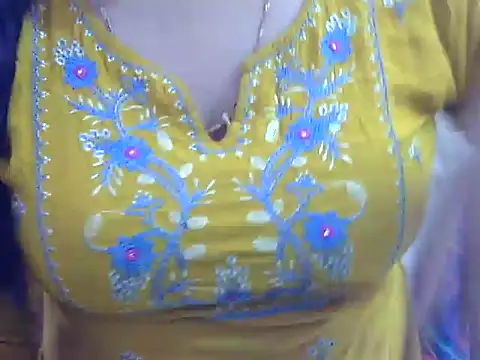 Snapshot of Your_wild_Dia chatting on 03-06-25, 05:57 Your wild Dia online show from 03-06-25, 05:57