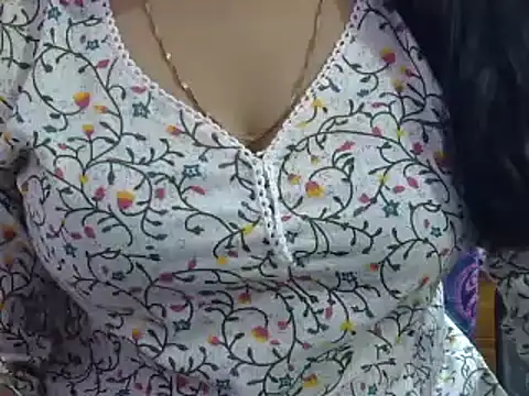 Snapshot of Your_wild_Dia chatting on 03-14-25, 10:07 Your wild Dia online show from 03-14-25, 10:07