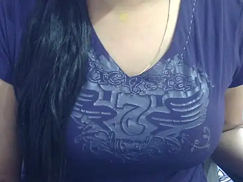 Your wild Dia online show from 03-08-26, 06:06