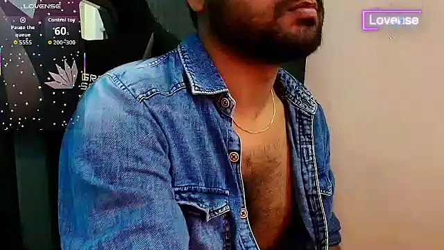 Snapshot of SHENOY3 chatting on 06-26-26, 04:44 SHENOY3 online show from 06-26-26, 04:44