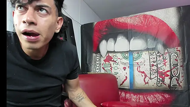 Snapshot of Strongernastyx chatting on 01-24-25, 03:22 Strongernastyx online show from 01-24-25, 03:22