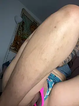 kiaraglam2 online show from 02-12-25, 08:16