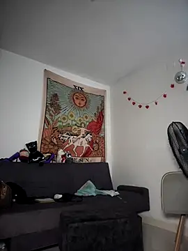 kiaraglam2 online show from 11-24-25, 01:33