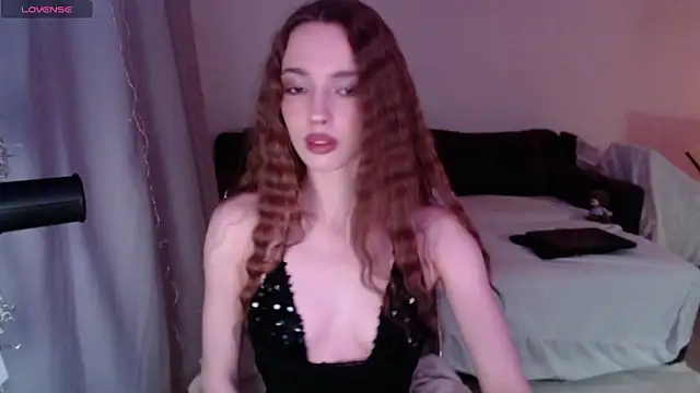 Snapshot of Weeissy chatting on 03-04-25, 06:07 Weeissy online show from 03-04-25, 06:07