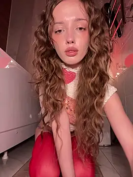 Snapshot of Weeissy chatting on 11-09-25, 06:28 Weeissy online show from 11-09-25, 06:28