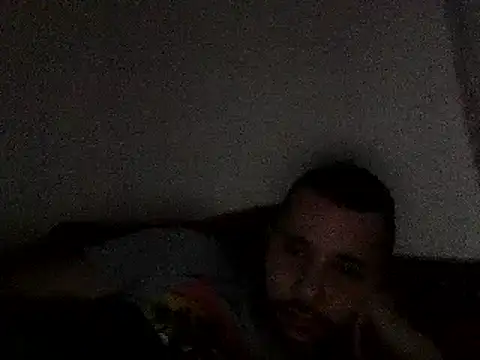 Snapshot of Dani_Lop1 chatting on 03-10-25, 08:04 Dani Lop1 online show from 03-10-25, 08:04