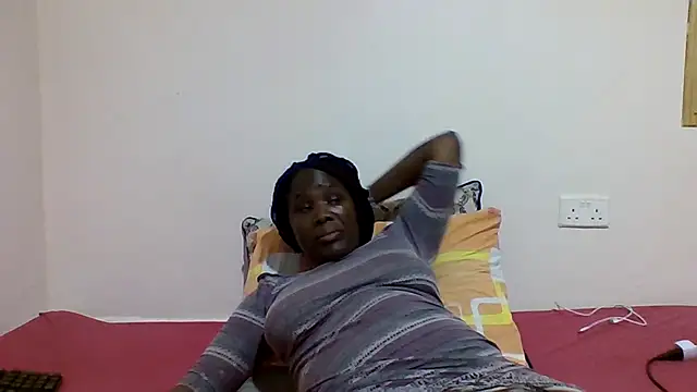 Snapshot of sweetelle09 chatting on 02-01-26, 07:45 sweetelle09 online show from 02-01-26, 07:45