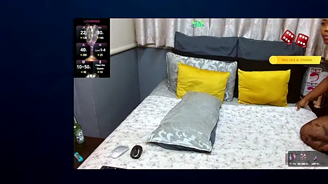 Snapshot of NaughtySisters chatting on 03-01-25, 11:47 NaughtySisters online show from 03-01-25, 11:47