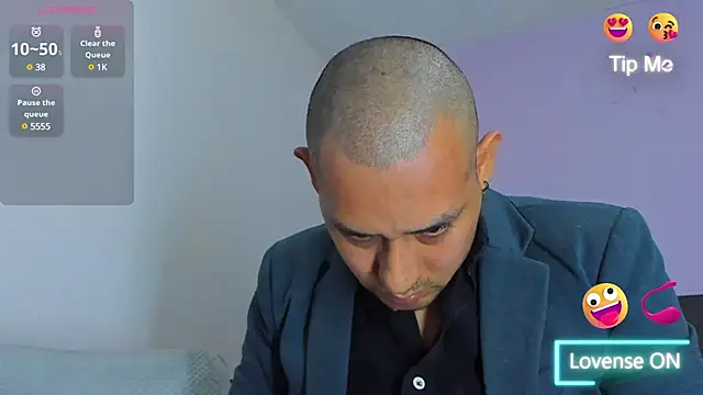 jhonyalzate2 online show from 12-22-24, 06:28