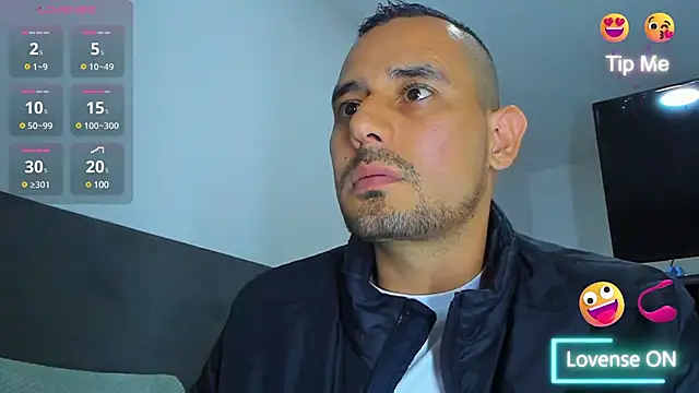 jhonyalzate2 online show from 02-04-25, 11:49