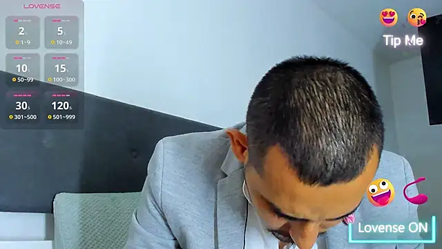 jhonyalzate2 online show from 03-09-25, 01:56