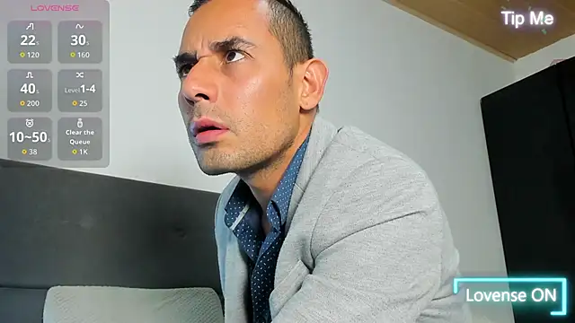 jhonyalzate2 online show from 04-07-26, 02:34