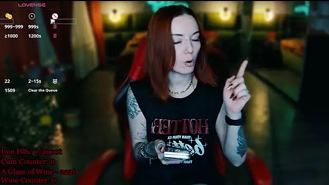 MaxPhoenixx online show from 04-28-26, 06:35