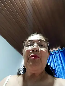 Snapshot of Vicky_Rosse chatting on 05-26-26, 09:00 Vicky Rosse online show from 05-26-26, 09:00