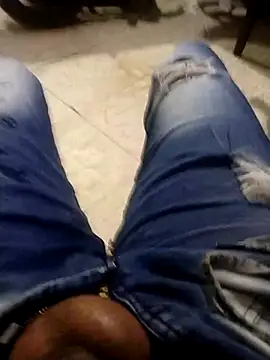 Lachuchaenlacara1988 online show from 01-29-25, 03:33