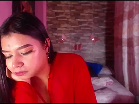 Snapshot of katrinawillff chatting on 02-09-25, 08:33 katrinawillff online show from 02-09-25, 08:33