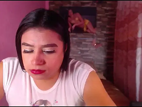 Snapshot of katrinawillff chatting on 11-15-25, 05:27 katrinawillff online show from 11-15-25, 05:27