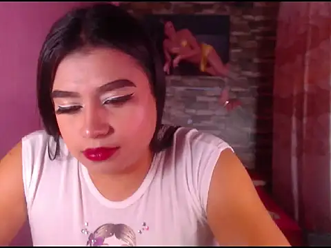 Snapshot of katrinawillff chatting on 11-24-25, 05:40 katrinawillff online show from 11-24-25, 05:40