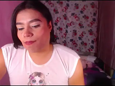 katrinawillff online show from 12-15-25, 02:05