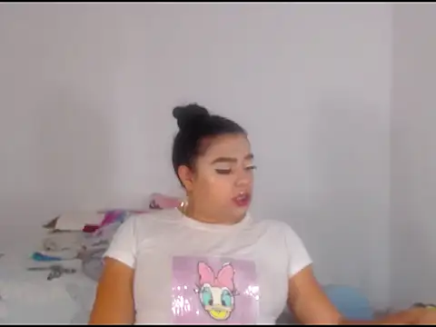 katrinawillff online show from 03-12-26, 04:40