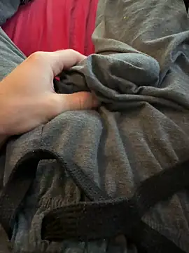 Snapshot of j1991j chatting on 10-05-25, 08:01 j1991j online show from 10-05-25, 08:01