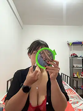 valeska69col online show from 04-24-26, 01:46