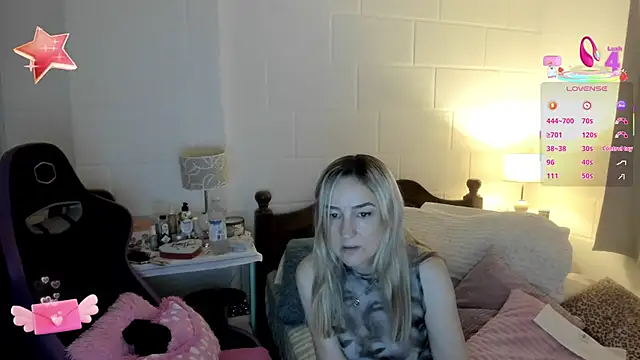 1Sweetnina online show from 10-17-25, 10:01