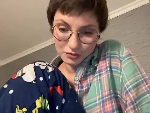 -CatchMe- online show from 12-16-25, 10:15