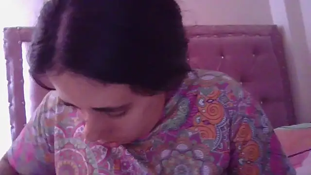 annarose19 online show from 03-15-25, 08:32