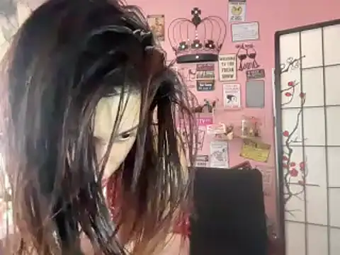 latinacubana online show from 12-20-24, 06:56