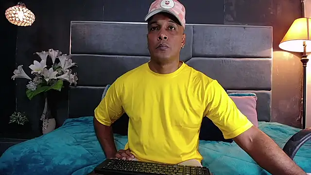 liam howard online show from 11-18-25, 07:29