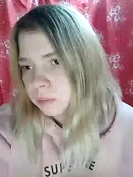 Zuli Kiska online show from 12-25-24, 08:17