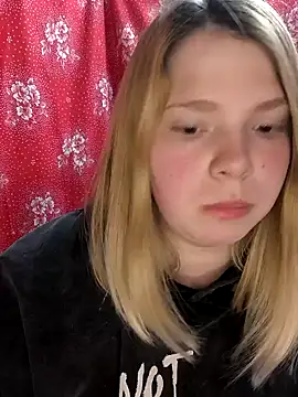 Zuli Kiska online show from 03-14-25, 09:21