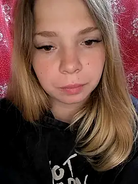 Zuli Kiska online show from 09-29-25, 11:26