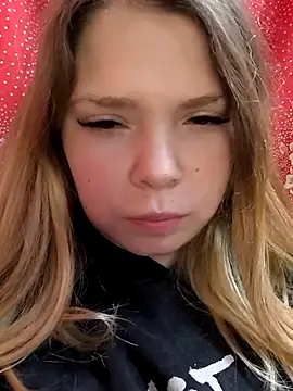 Zuli Kiska online show from 12-03-25, 08:18