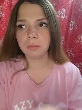 Snapshot of Zuli_Kiska chatting on 06-27-26, 10:42 Zuli Kiska online show from 06-27-26, 10:42
