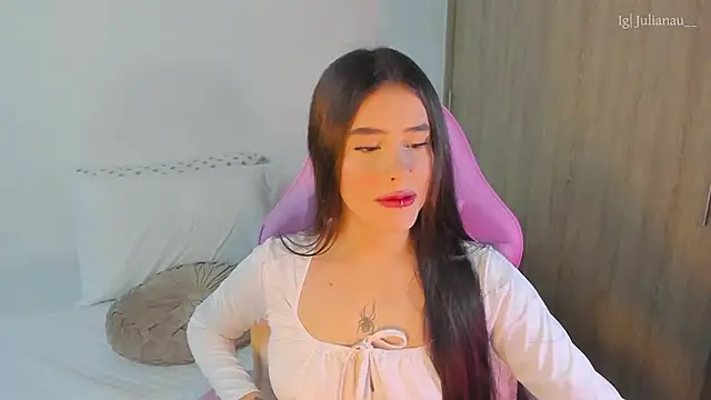 iriswest  online show from 03-15-25, 11:17